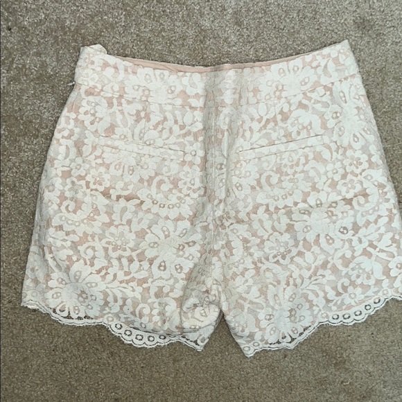 Lace Overlay Shorts in Cream and Pink - Picture 3 of 7